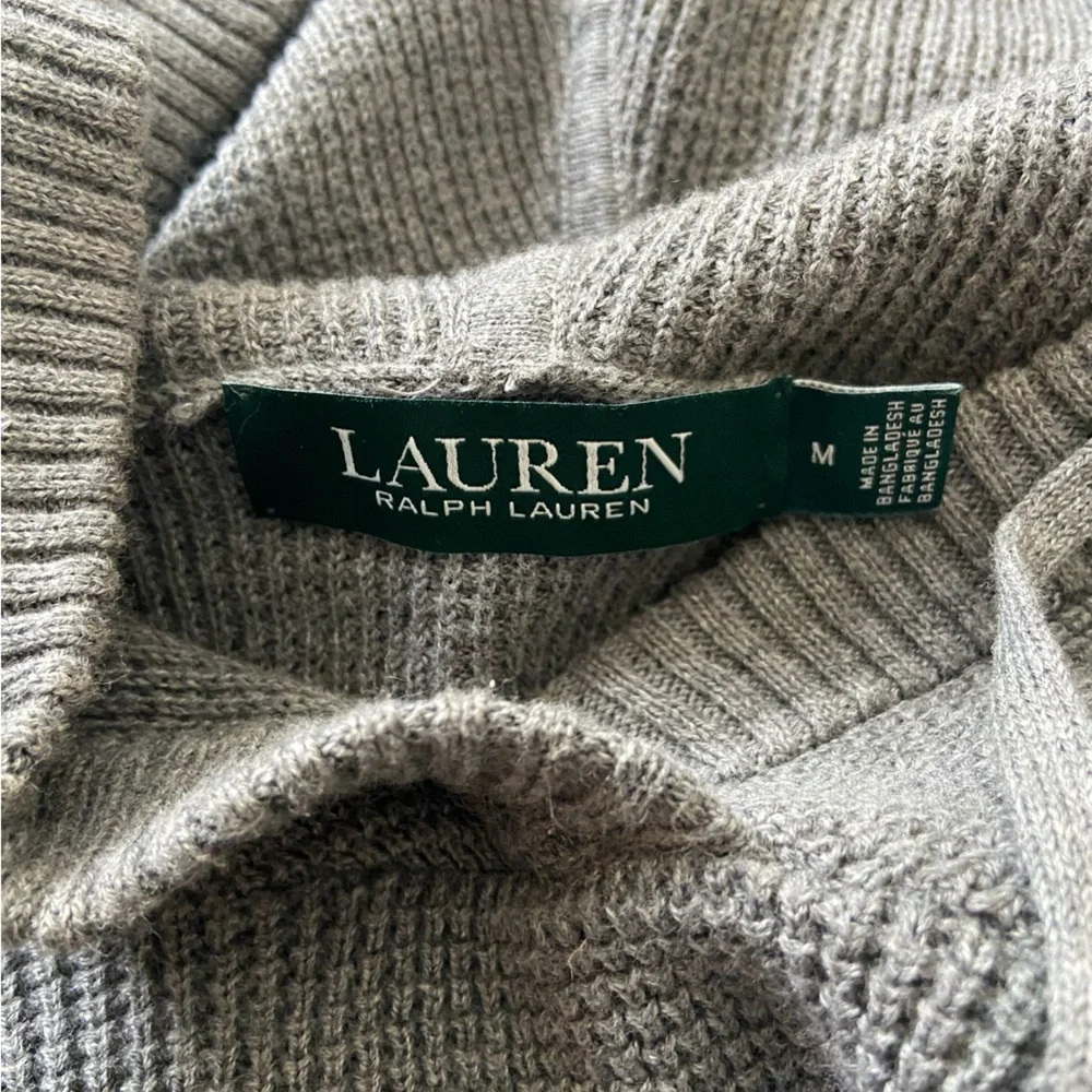 Lauren Ralph Lauren Women’s Gray Knit Sweater Size Medium